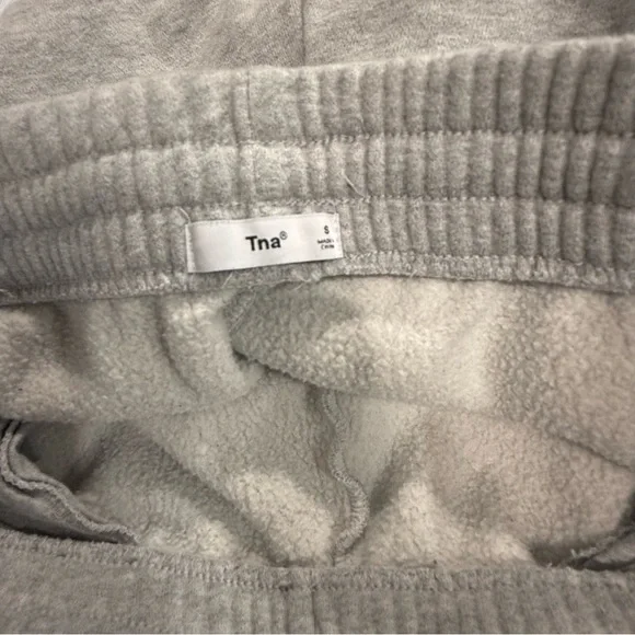 Aritzia TNA COZYFLEECE SWEATPANT - Picture 7 of 10